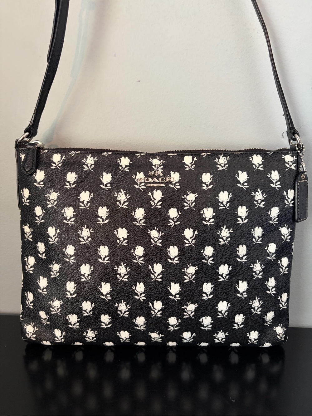 COACH Americana Badlands Black Floral Crossbody Bag/ Clutch/ Flowers/ Roses